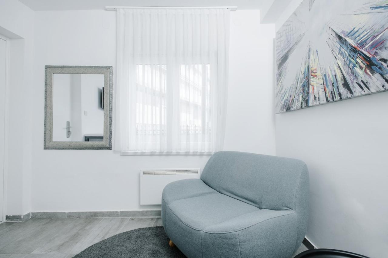 Apartamento Zagreb, New, Free Parking, Near Bus Station Exterior foto