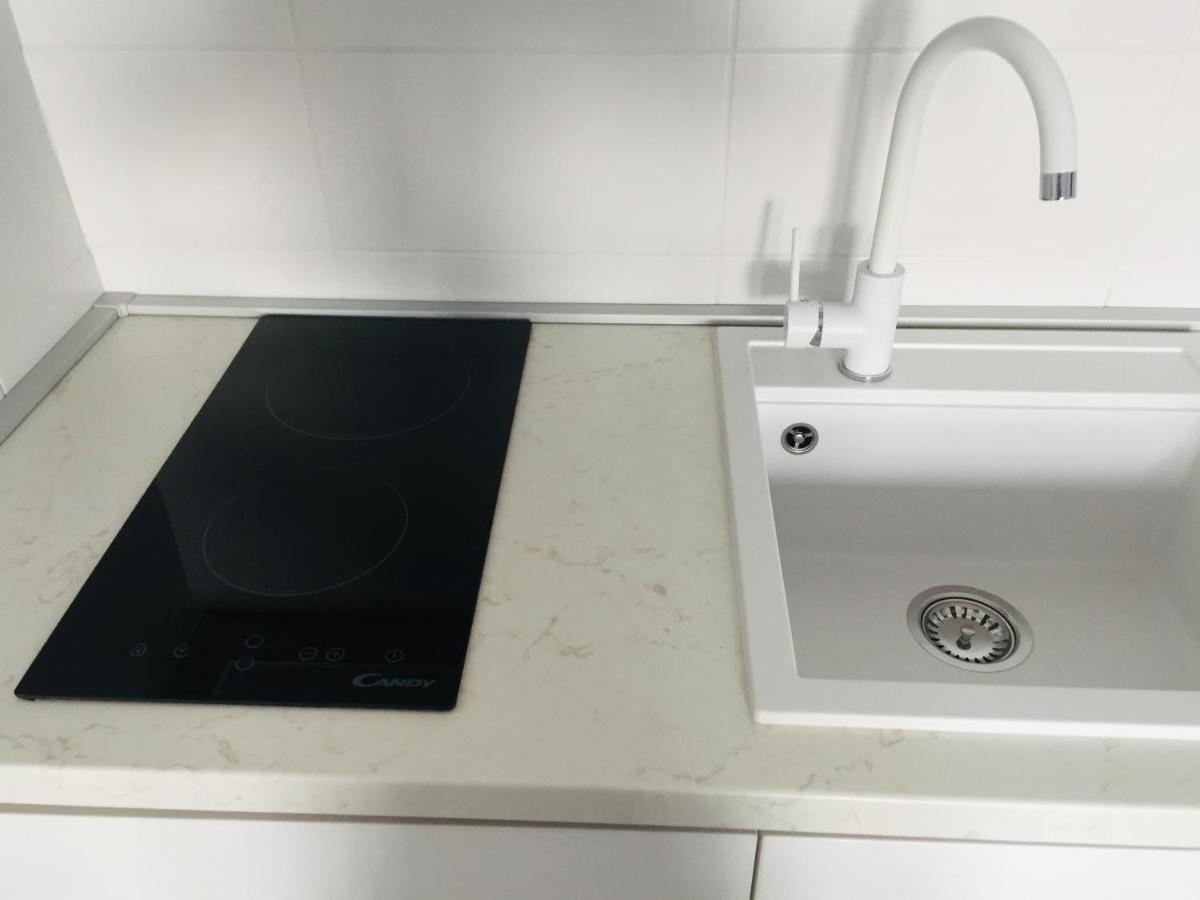 Apartamento Zagreb, New, Free Parking, Near Bus Station Exterior foto